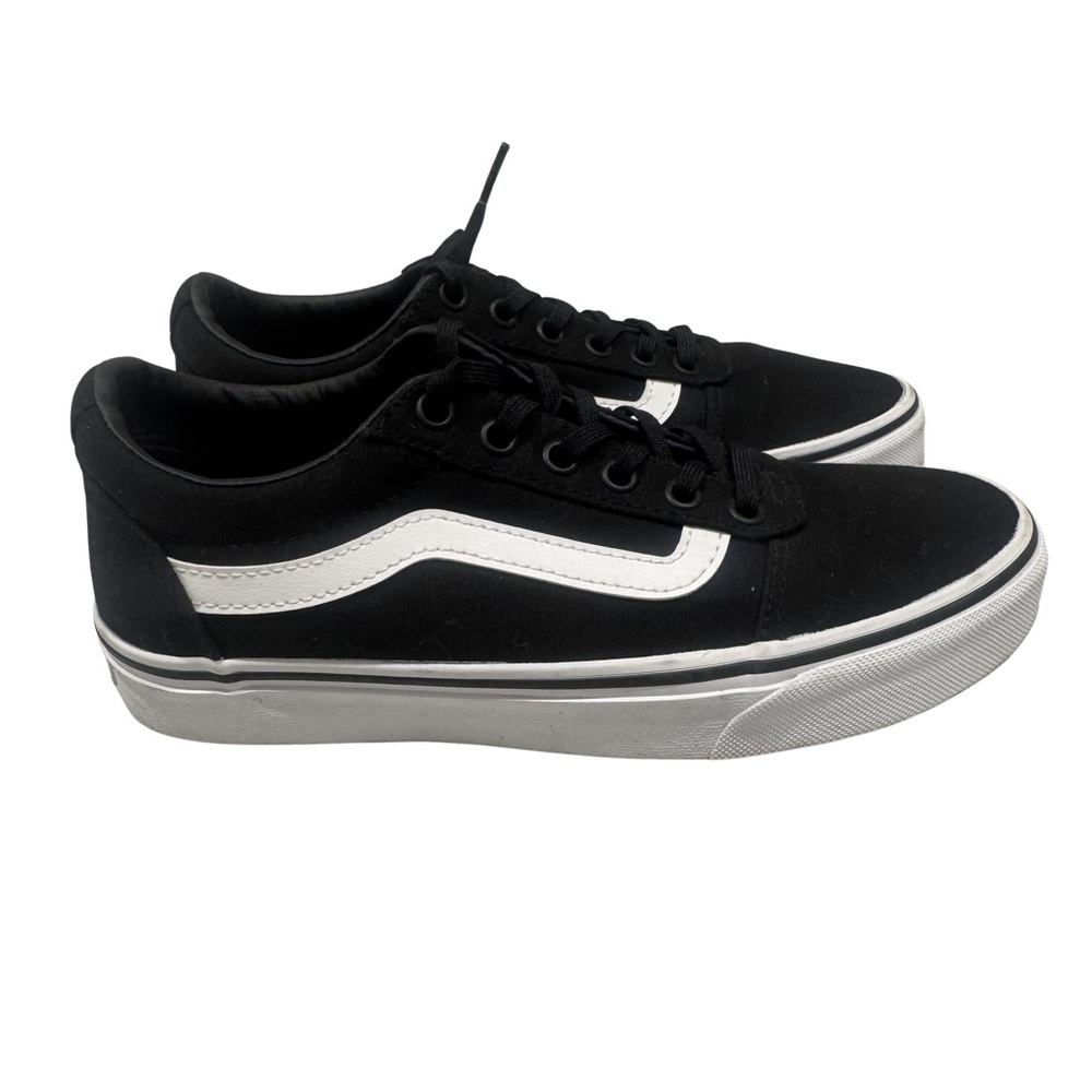 Vans Ward Women’s 8 Black White Sneakers Classic Side Stripe Skate Streetwear